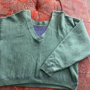 We the free oversized V Backed sweatshirt / sweater wool blend size XS green